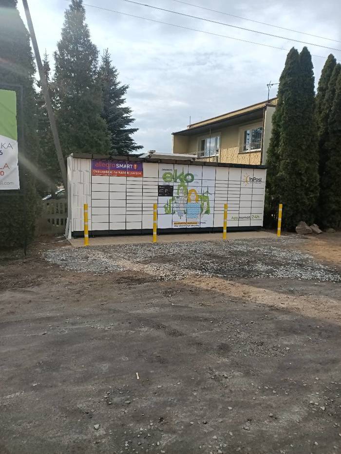 Paczkomat BRI01APP Sklep Spożywczy Bralin Wrocławska 17