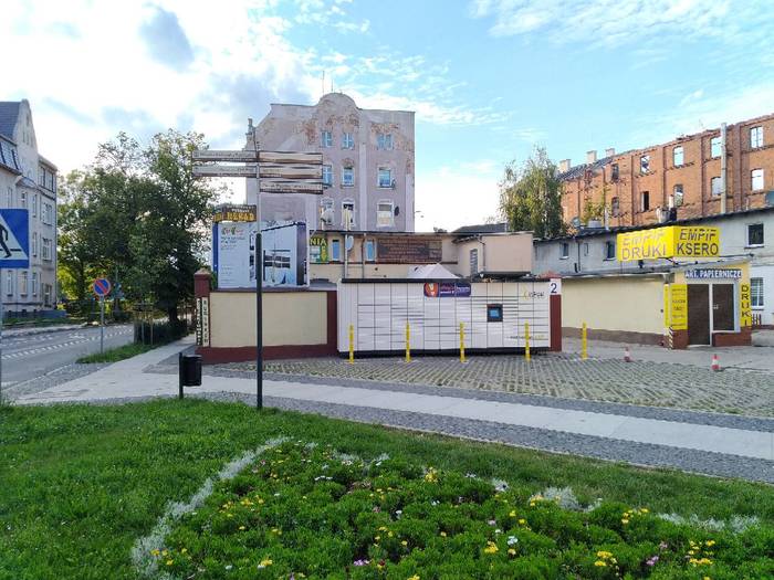 Поштомат BRZ06M Na parkingu