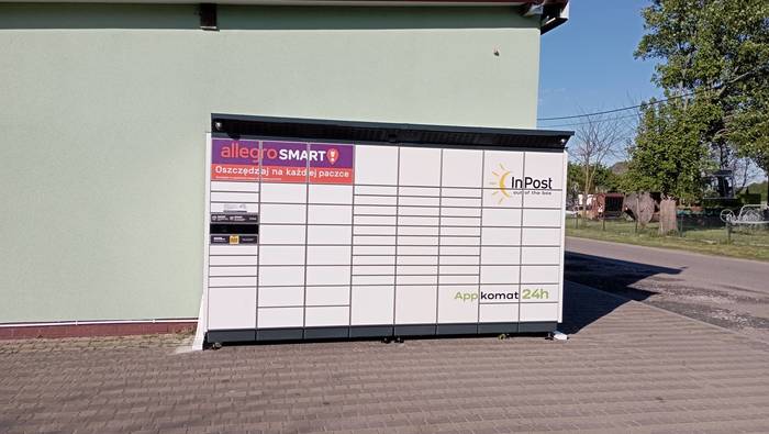 Paczkomat BSQA01BAPP Przy sklepie Feniks