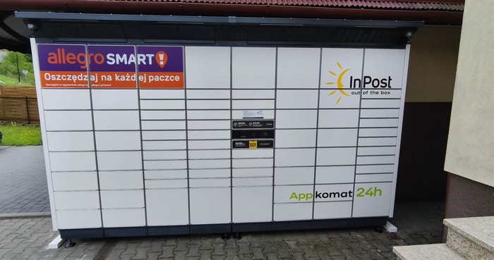 Paczkomat BUX01BAPP Przy sklepie spożywczym