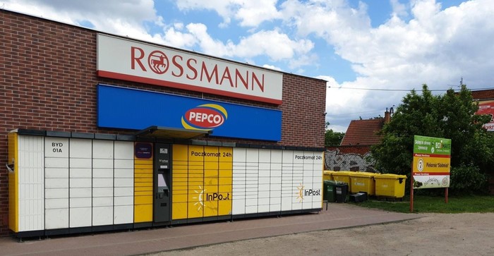 Paczkomat BYD01A Przy markecie Czerwona Torebka