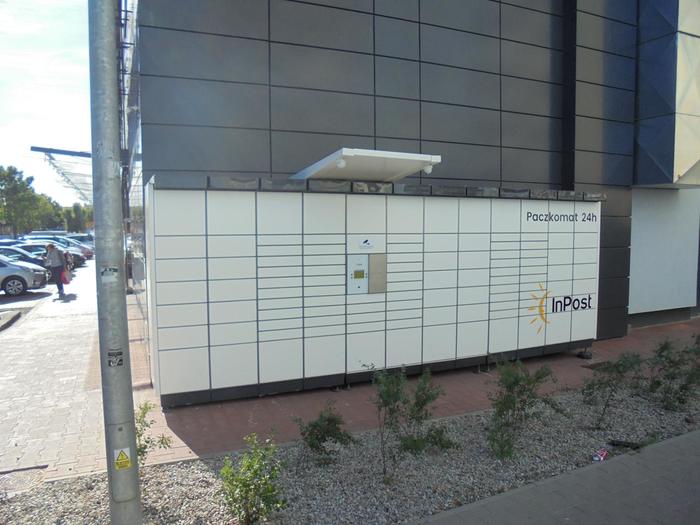 Parcel Locker BYD10N Przy Centrum Handlowym Balaton