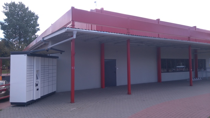 Paczkomat BYD14A Przy markecie Netto