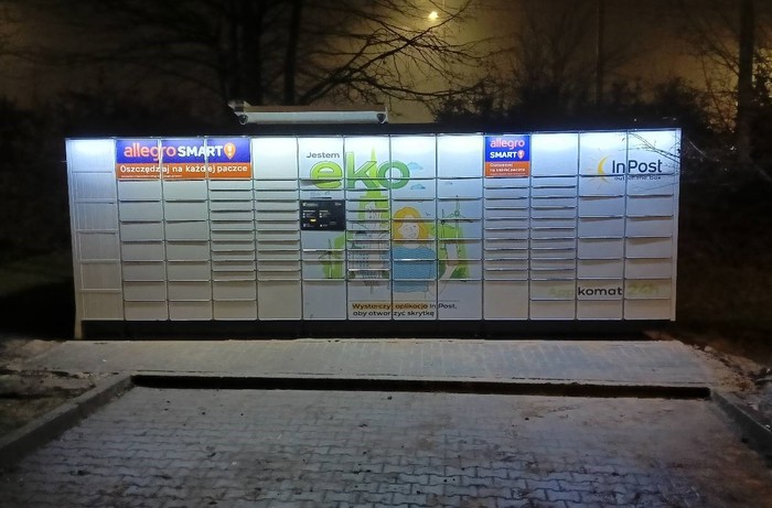 Paczkomat BYT04APP Żabka Rozbark
