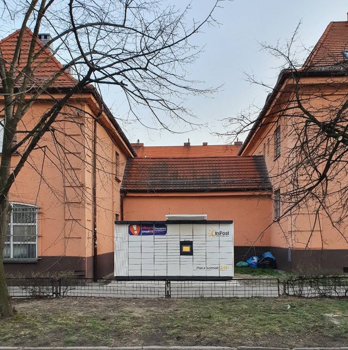 Paczkomat BYT09M Przy Liforze