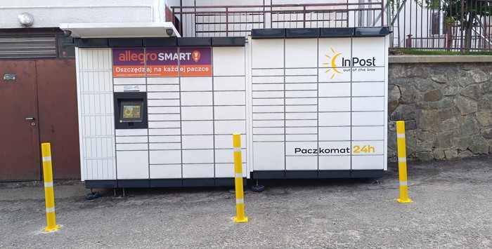 Parcel Locker BZZ05M Przy prywatnej posesji