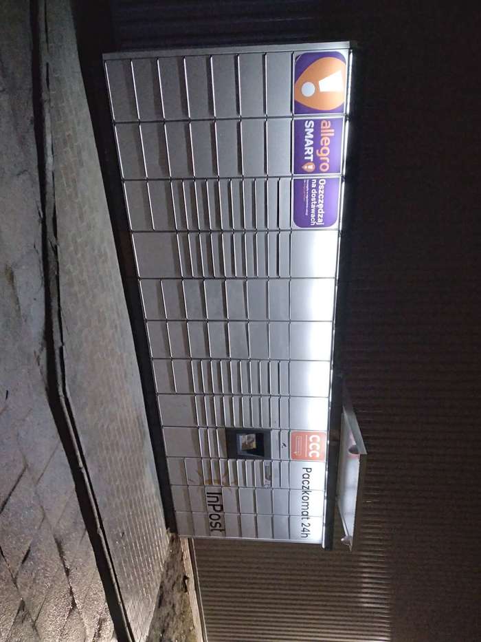 Paczkomat CBI01M przy Netto