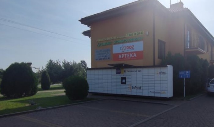 Paczkomat CEI01M Parking Pokoje Słoneczne