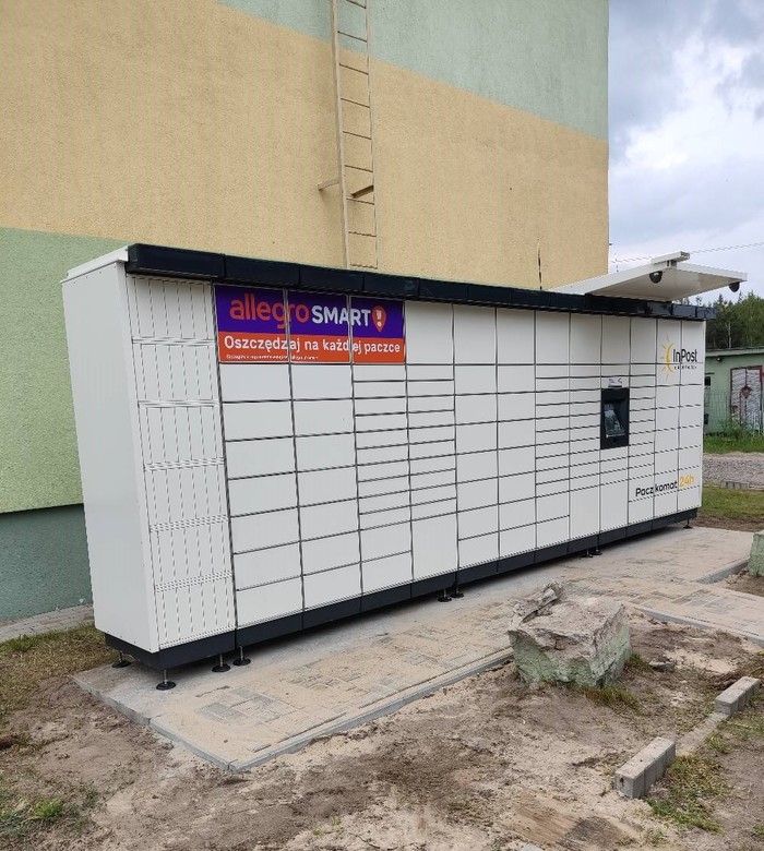 Paczkomat CEL02M Posesja prywatna