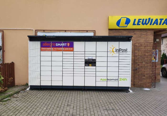 Parcel Locker CEQW01BAPP Przy sklepie