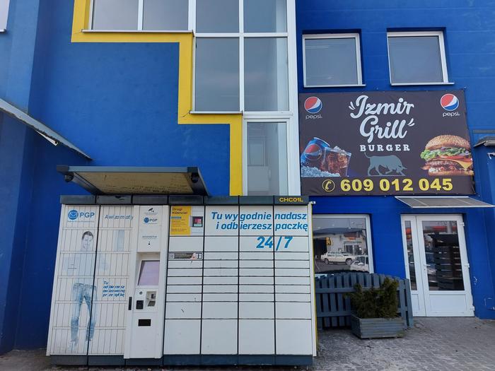 Paczkomat CHC01L Przy markecie budowlanym Mrówka