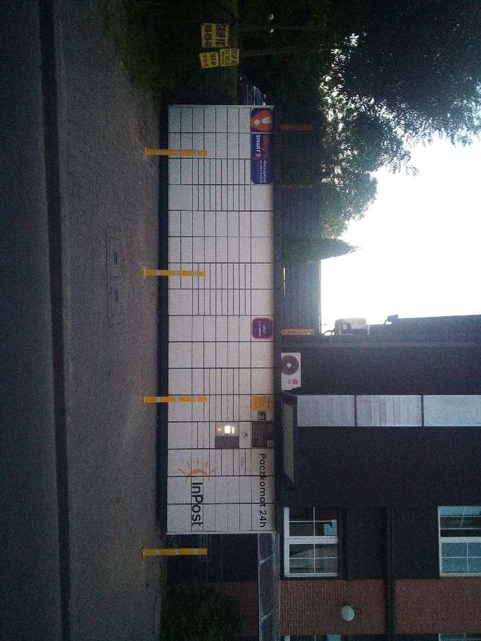 Paczkomat CHC06N Przy Hotelu Polka