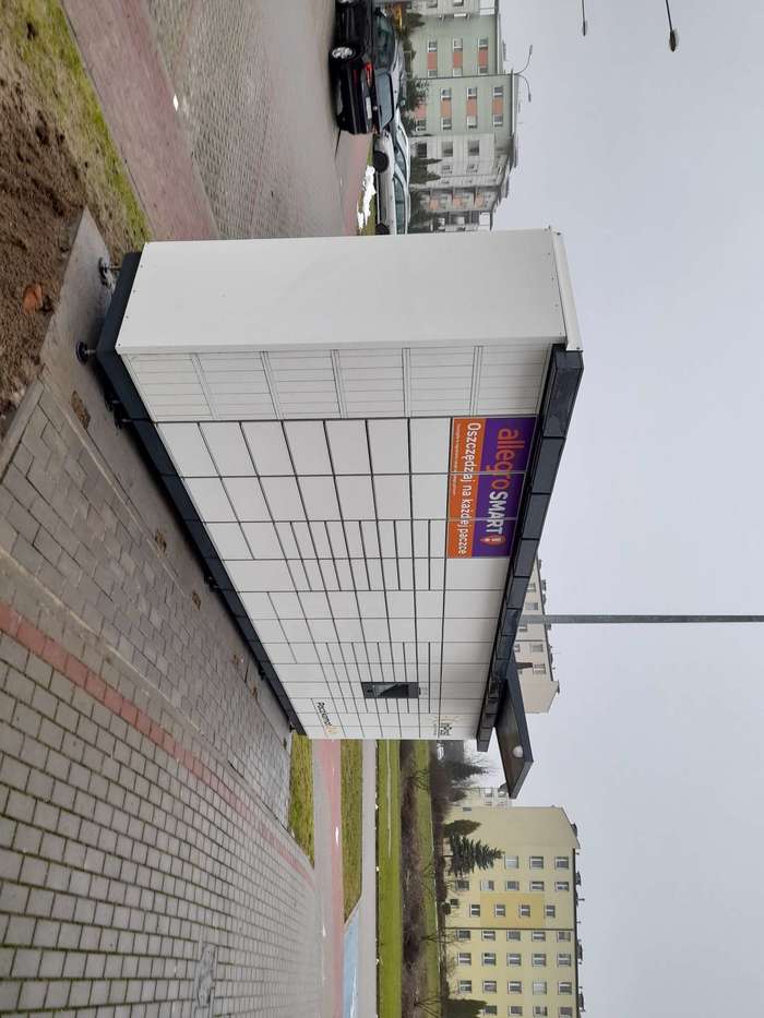 Paczkomat CHC09M Przy sklepie ABC