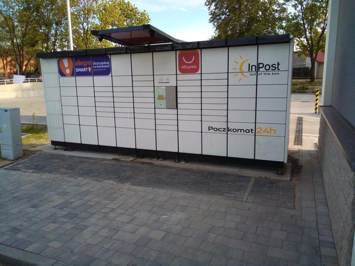 Paczkomat CHE09N Przy Lidlu