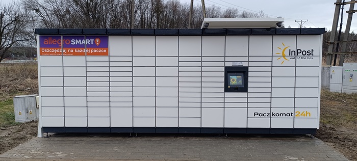 Paczkomat CHE14M Przy stacji Lotos