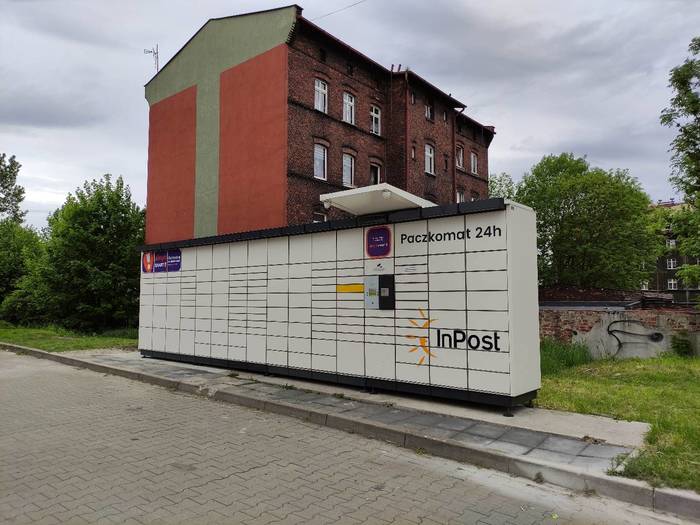 Paczkomat CHO06N Przy sklepie Netto