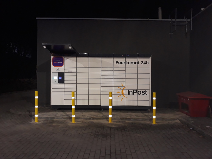 Parcel Locker CHO09N Na stacji paliw Circle K
