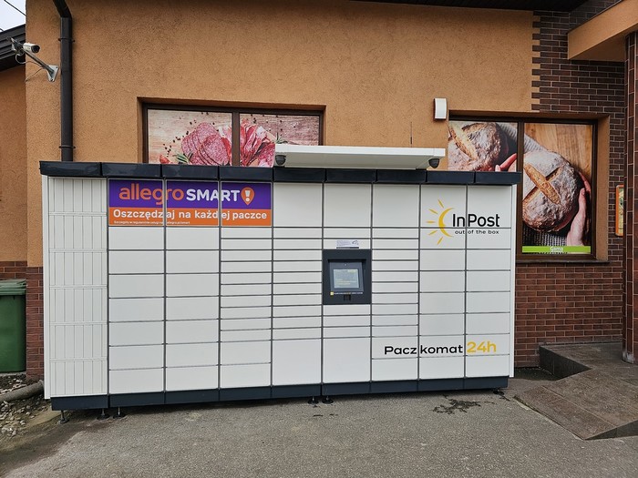 Paczkomat CHQM01M Sklep spożywczy