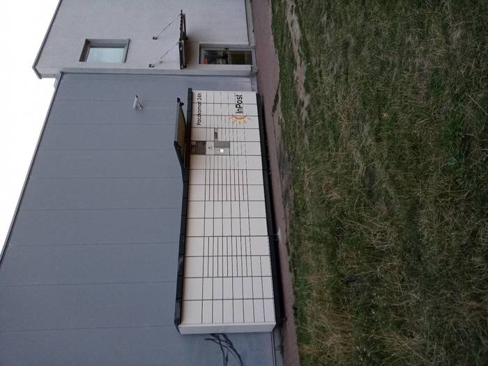 Paczkomat CHW03N Przy markecie Intermarche