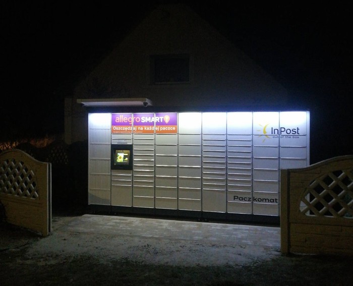 Parcel Locker CHWL01M Przy posesji prywatnej