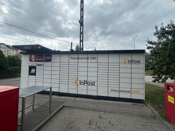Parcel Locker CIE04M Przy myjni bezdotykowej