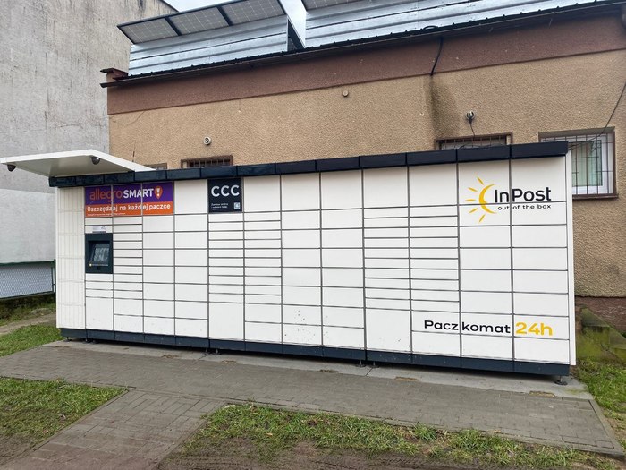 Paczkomat CIE13M Za sklepem Pigwa