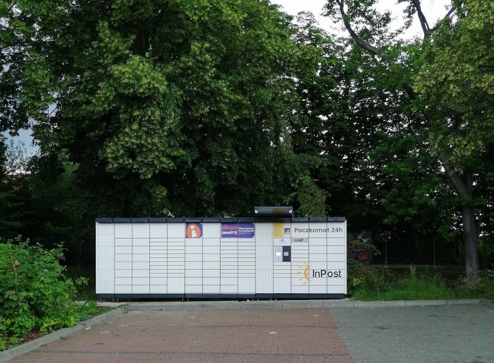 Paczkomat CLD02N Przy sklepie Netto