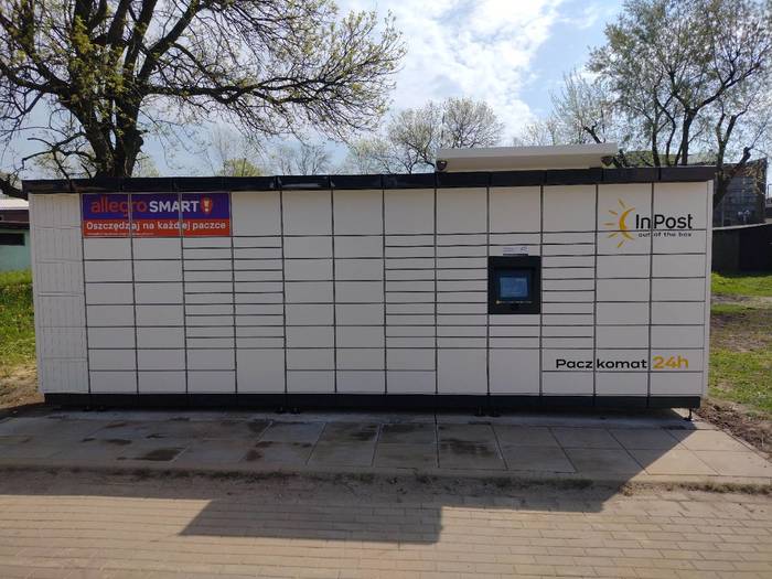 Parcel Locker CLD07M Przy Bloku Weglowa 25