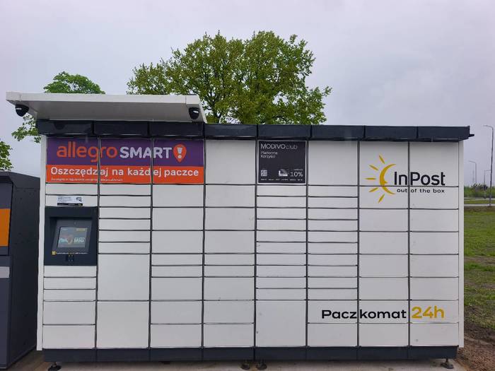 Paczkomat CLU10M Market Dino