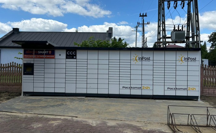 Paczkomat CMR01M Przy kwiaciarni