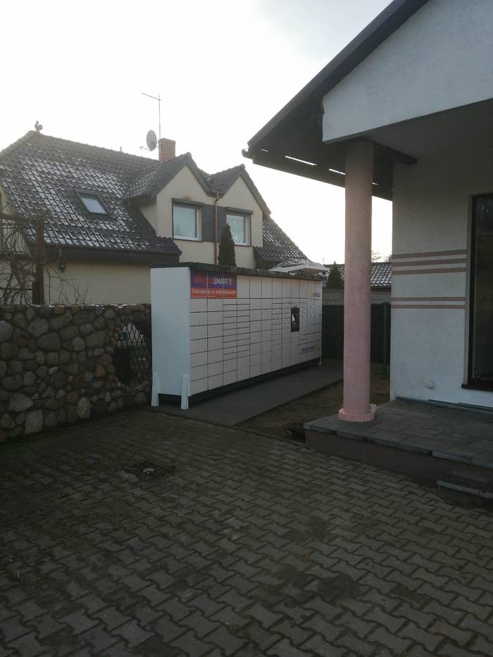 Parcel Locker CRD01M Przy prywatnej posesji