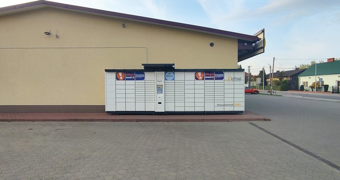 Paczkomat CRN01A Przy sklepie Lewiatan