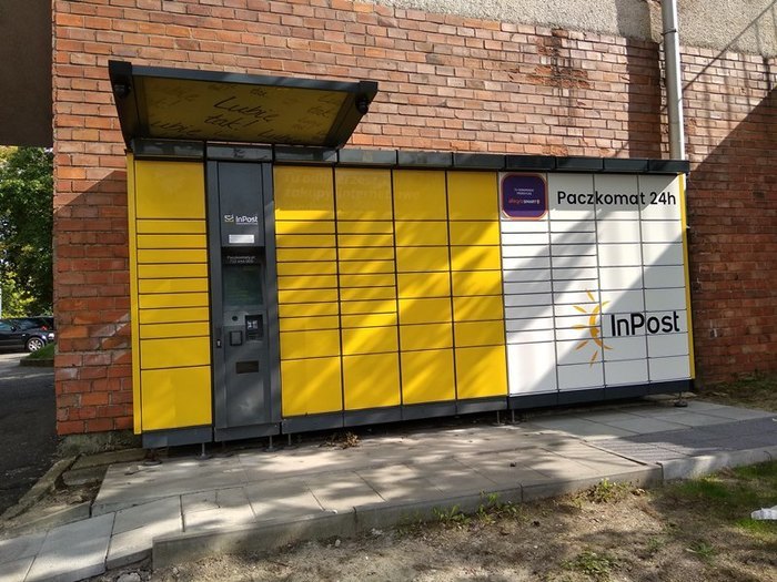 Paczkomat CSZ01A Przy Uniwersytecie Śląskim
