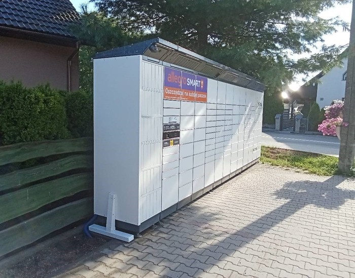 Parcel Locker CWE01BAPP Przy sklepie Almar