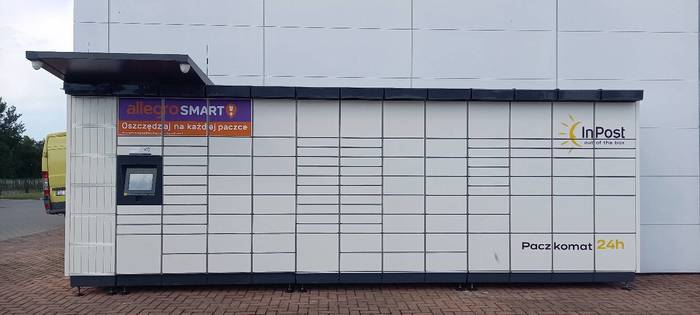 Paczkomat CYE01M Przy stacji beznzynowej BP