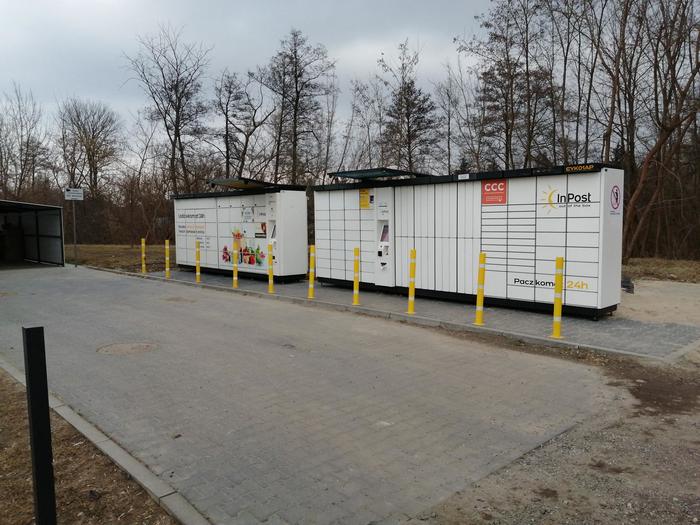 Paczkomat CYK01AP Za Rossmanem