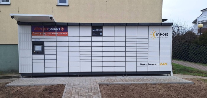 Paczkomat CYM01M Osiedle mieszkaniowe