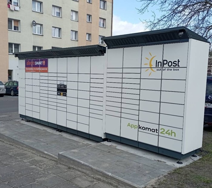 Paczkomat CZA01BAPP Przy parkingu