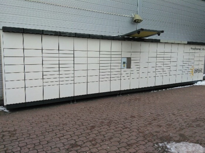 Paczkomat CZE05N Przy Centrum Handlowym Jagiellończycy