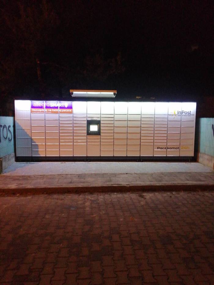 Paczkomat CZE50M prywatna posesja