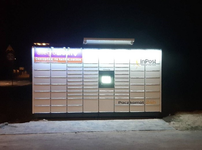 Parcel Locker CZE65M Przy Centrum Przesiadkowym