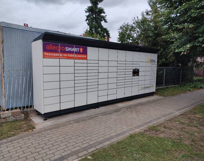 Paczkomat CZNW01BAPP przy posesji
