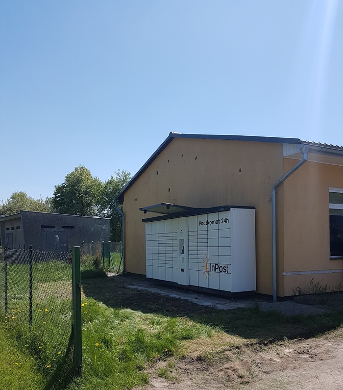 Paczkomat CZP01A Przy sklepie motoryzacyjnym AUTOTECH