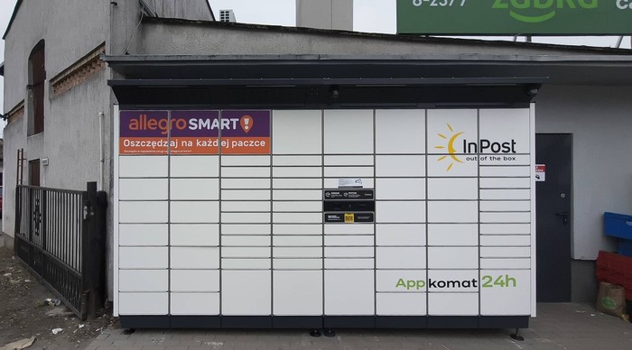 Paczkomat DBS01BAPP Przy sklepie