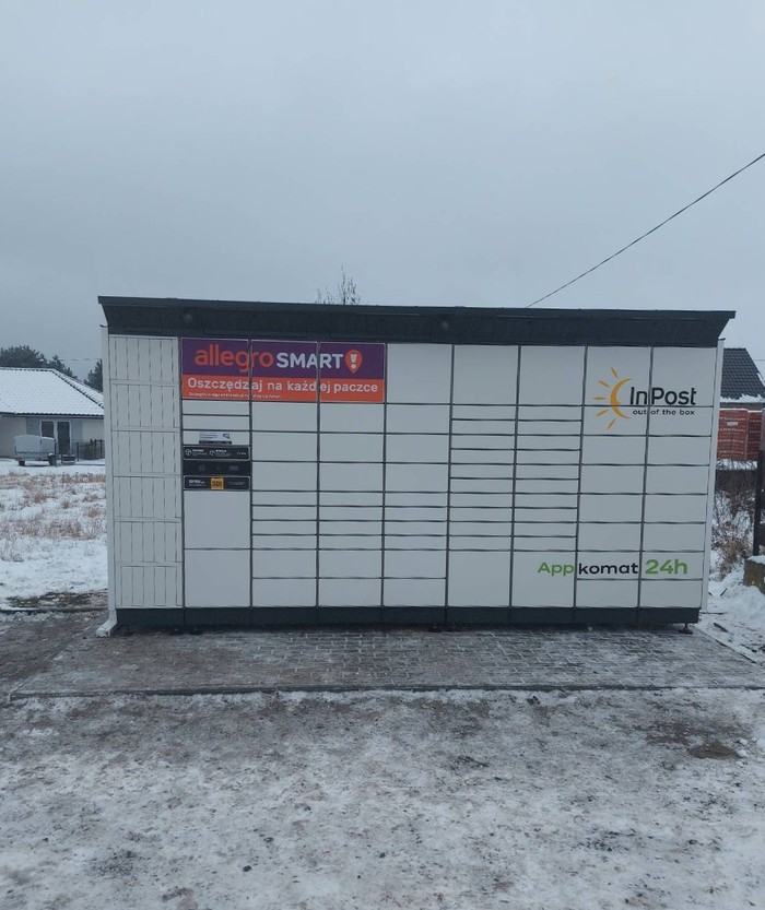 Paczkomat DBW01BAPP Przy Studiu Dekoracji Okien