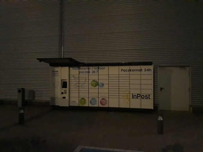 Paczkomat DEB01ML Przy Galerii Raj