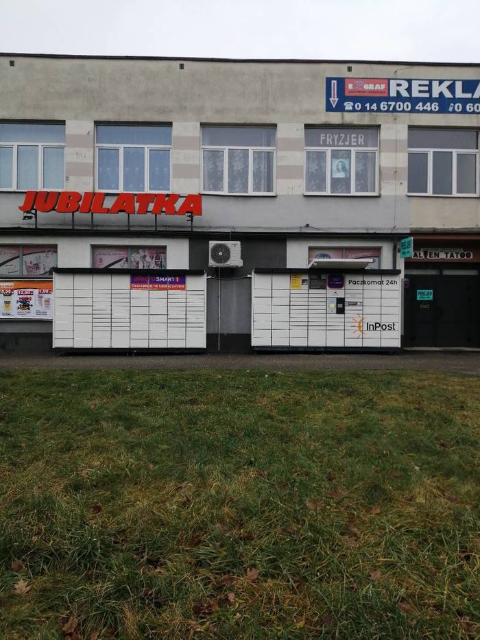 Paczkomat DEB04N Przy sklepie Jubilatka 12