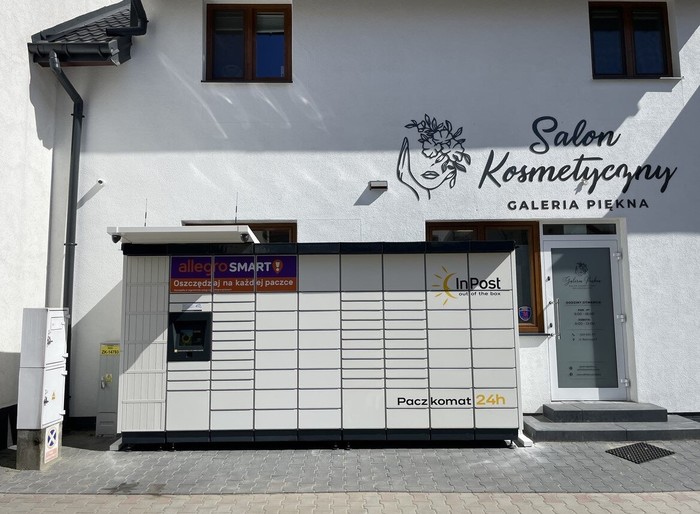 Paczkomat DEB17M Salon kosmetyczny "Galeria Piękna"