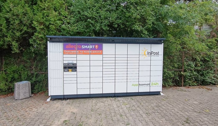 Parcel Locker DEBE01BAPP Przy sali wiejskiej