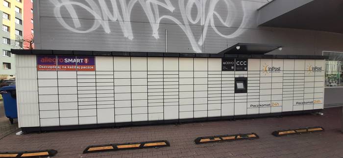 Parcel Locker DGO16M Obok TEDI